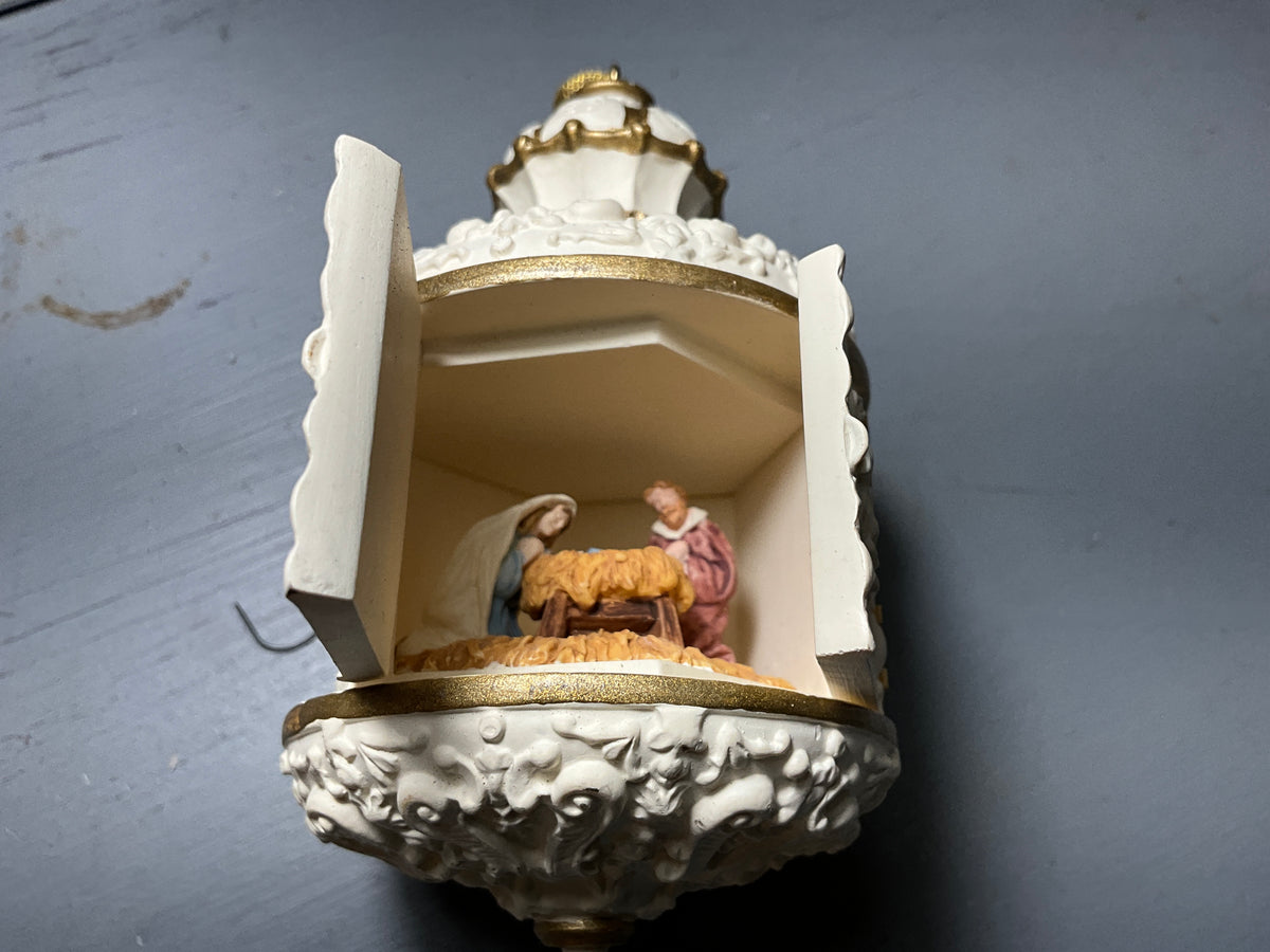 Hallmark Christmas Story Keepsake ornament QX6897