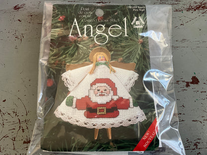 Pointe de Croix Comple Angel with Santa Claus dress counted cross stitch kit