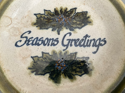 Louisville Stoneware Seasons Greetings collectible 4.75 inch plate
