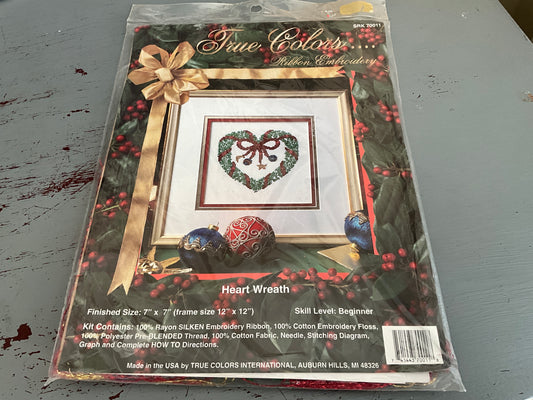 True Colors Heart Wreath SRK 70011 ribbon embroidery kit