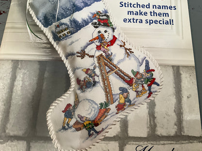 Leisure Arts Herrschner’s Christmas Stockings cross stitch chart 5 stocking designs
