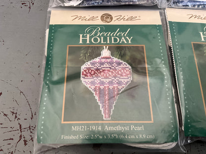 Mill Hill set of 4 beaded holiday ornament kits see pictures and description