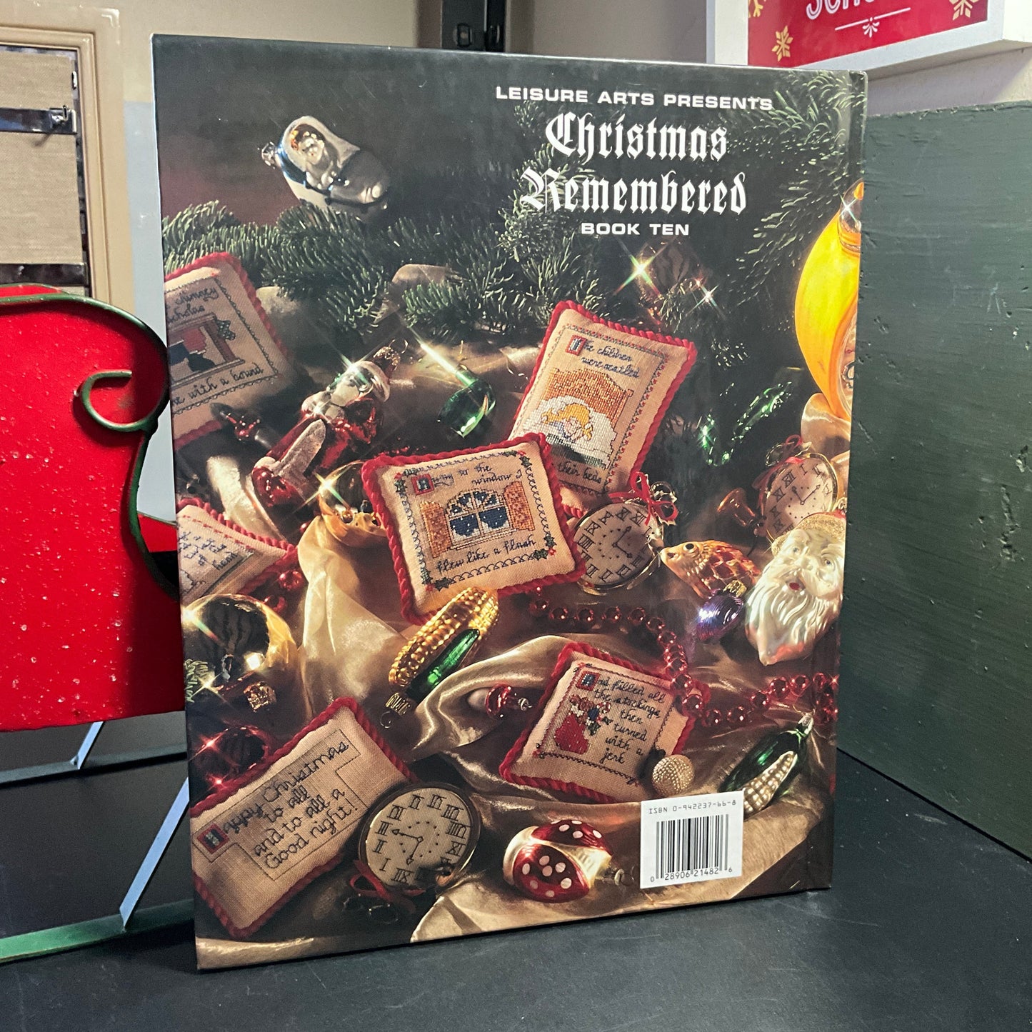 Leisure Arts Timeless Ornaments counted cross stitch book