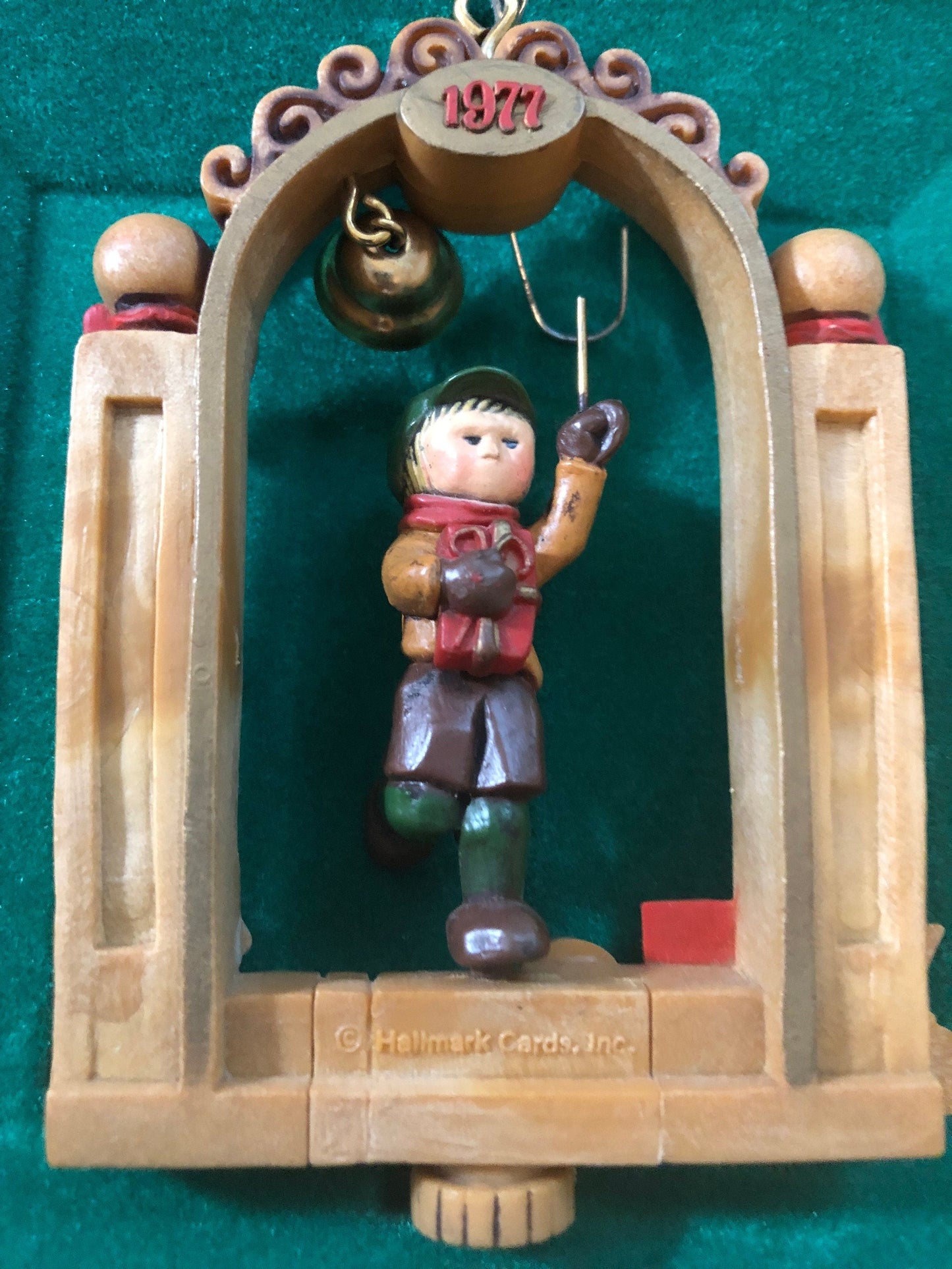 Hallmark, Bellringer Twirl About, Dated 1977, Keepsake Ornament, QX1922*  *Handcrafted Ornament