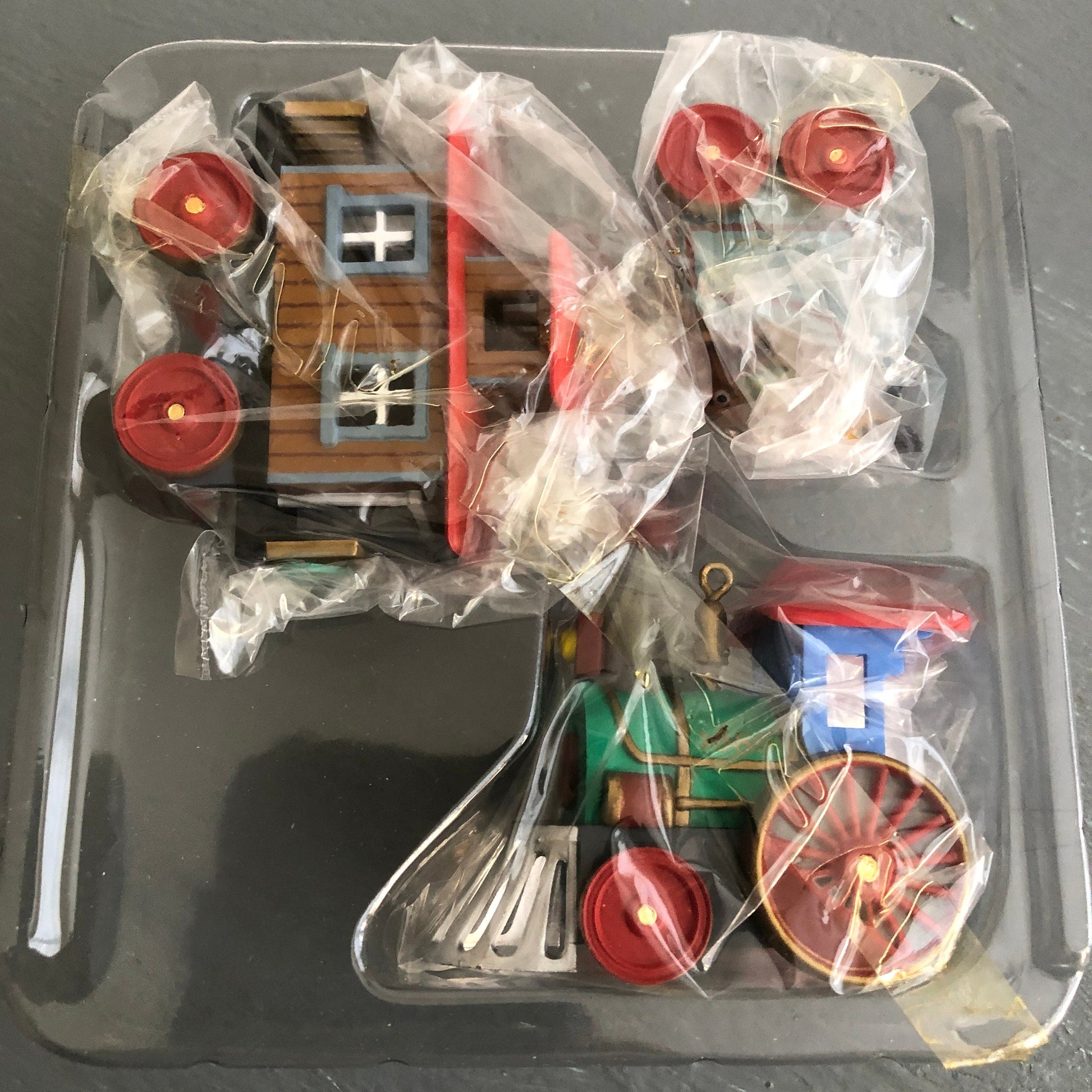 Hallmark, The Ornament Express, Vintage 1989, Keepsake Ornament QX580-5