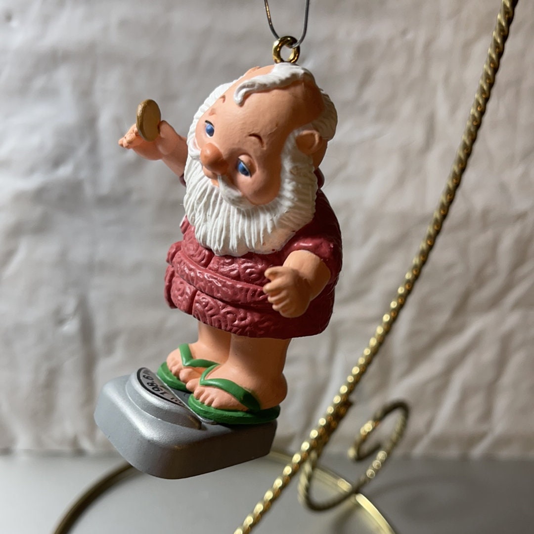Hallmark, Tipping the Scales, Vintage 1986, Keepsake Ornament, QX4186