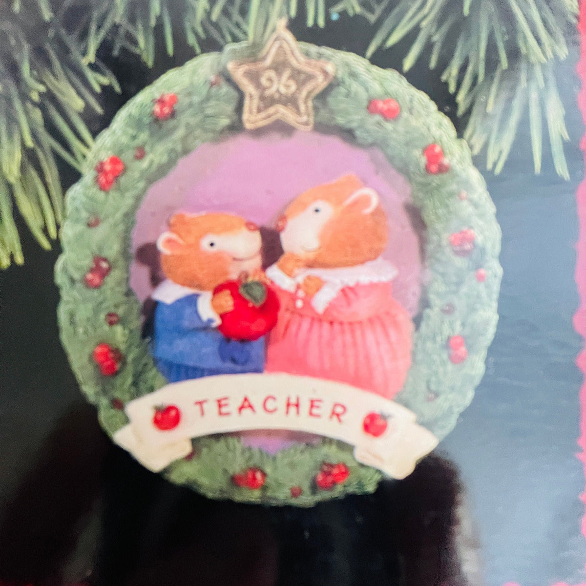 Hallmark, Apple for Teacher, Dated 1996, Keepsake Ornament, QX6121