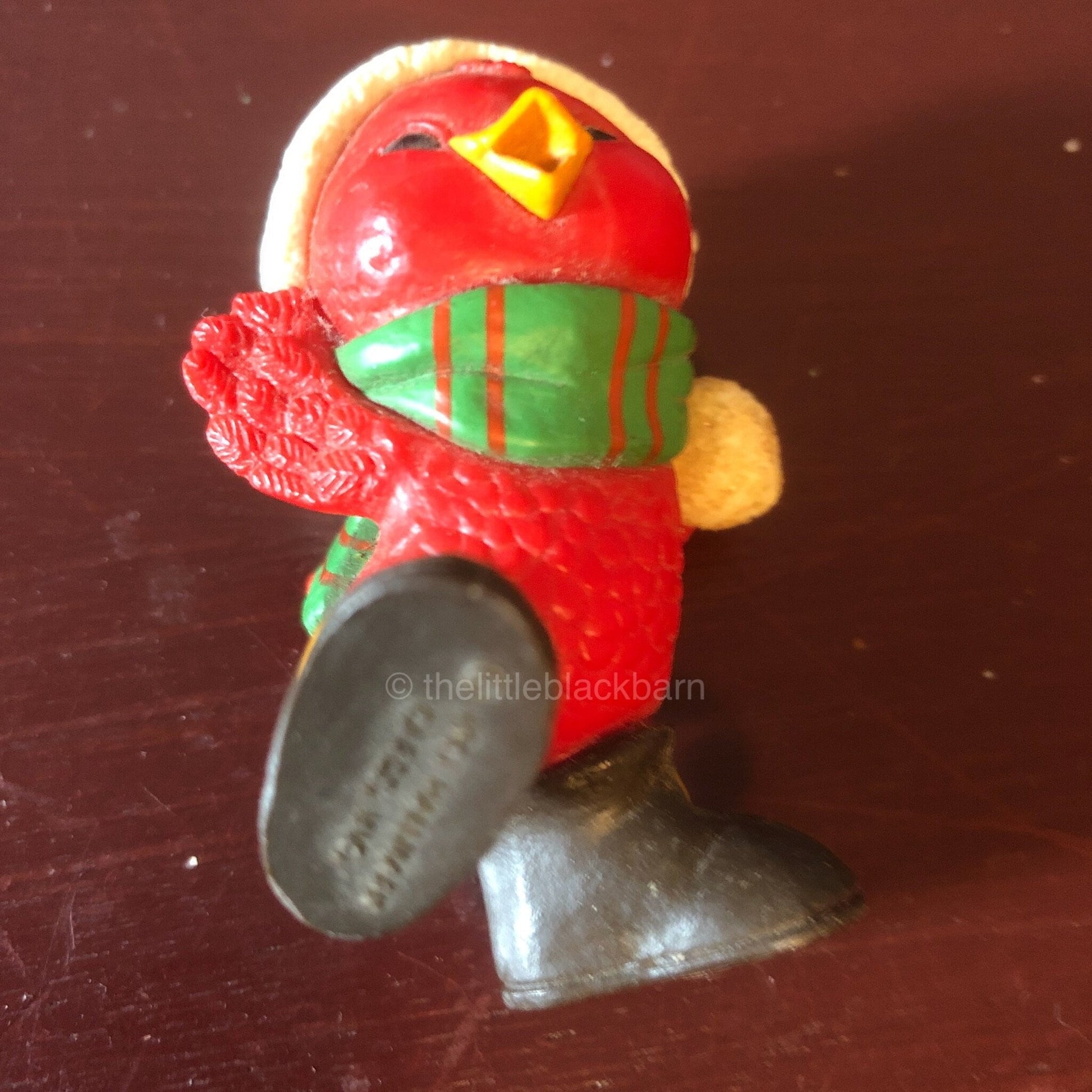 Hallmark, Redbird with Snowball, Vintage 1981, Merry Miniatures, Ornament, XHA3405*