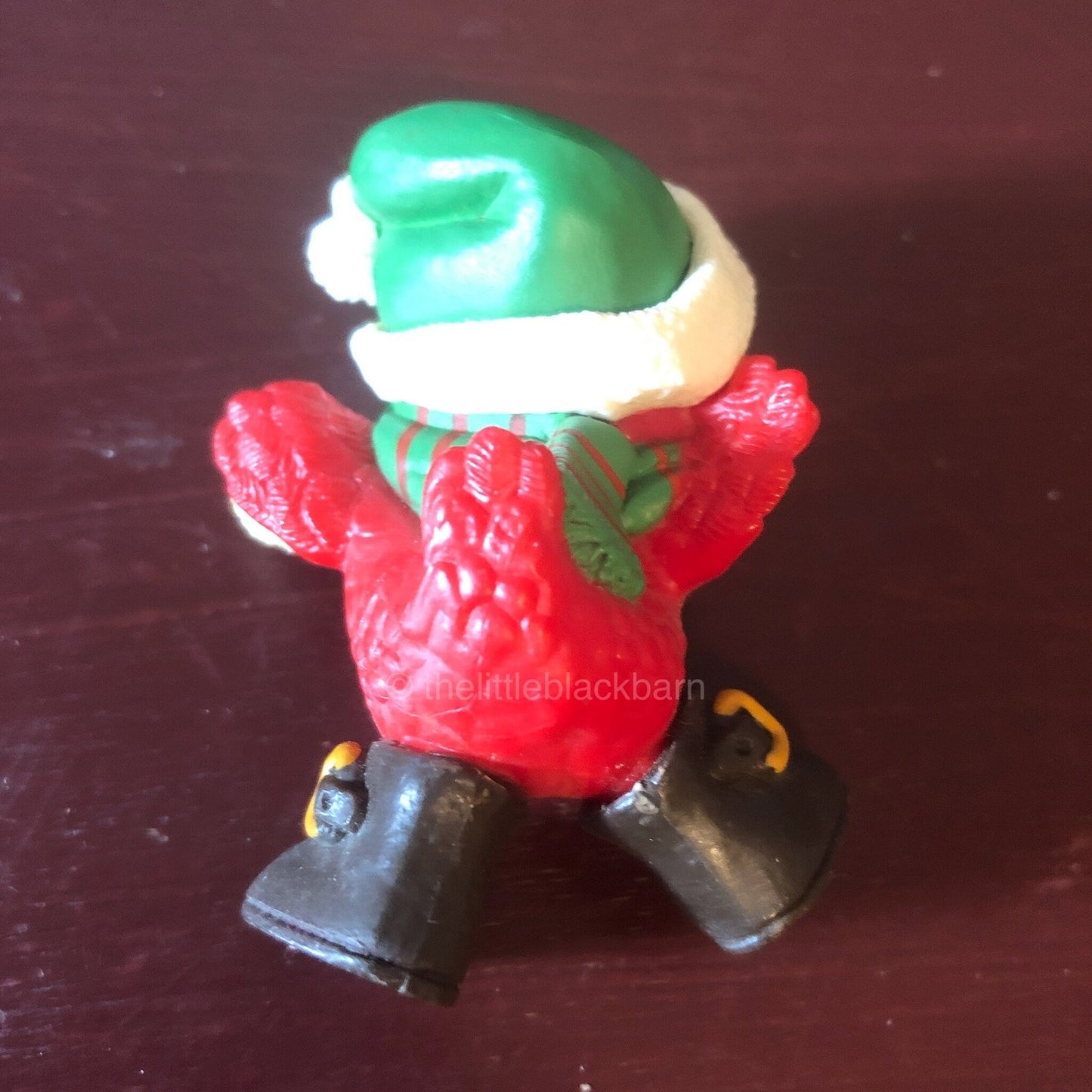 Hallmark, Redbird with Snowball, Vintage 1981, Merry Miniatures, Ornament, XHA3405*