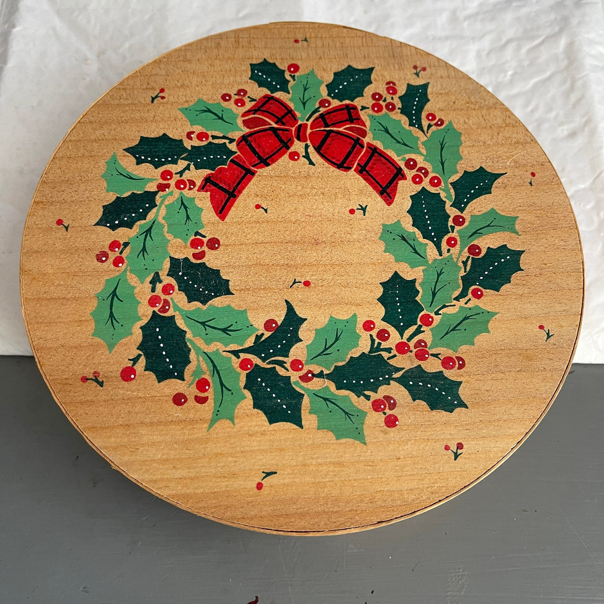 Hallmark Wooden Wreath Plate Box Vintage 1986 Collectible Storage Container