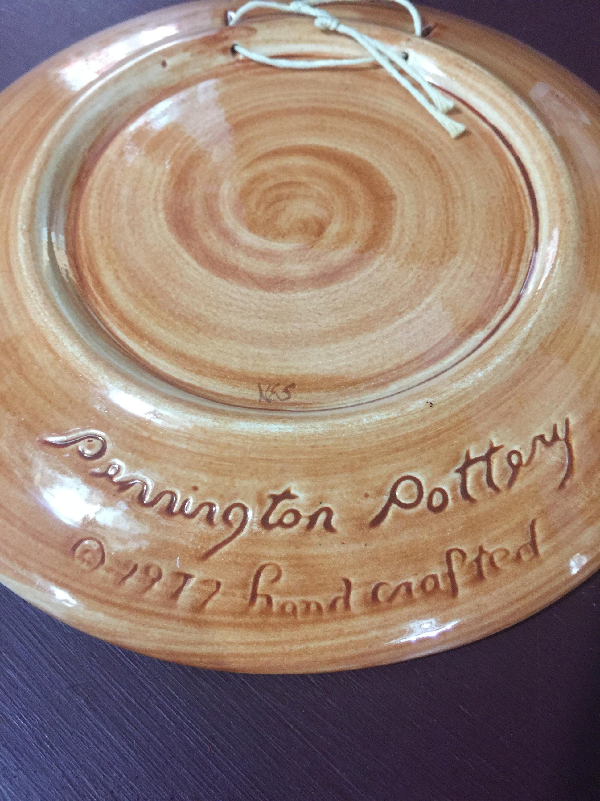 Pennington Pottery Christmas  signed by artist Vintage 1977 handcrafted plate with plate hanger holes