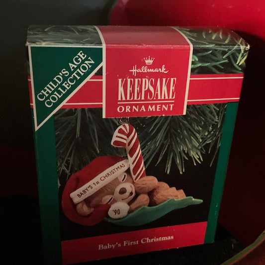 Hallmark Child&#39;s Age Collection Keepsake Ornaments see pictures and variations*