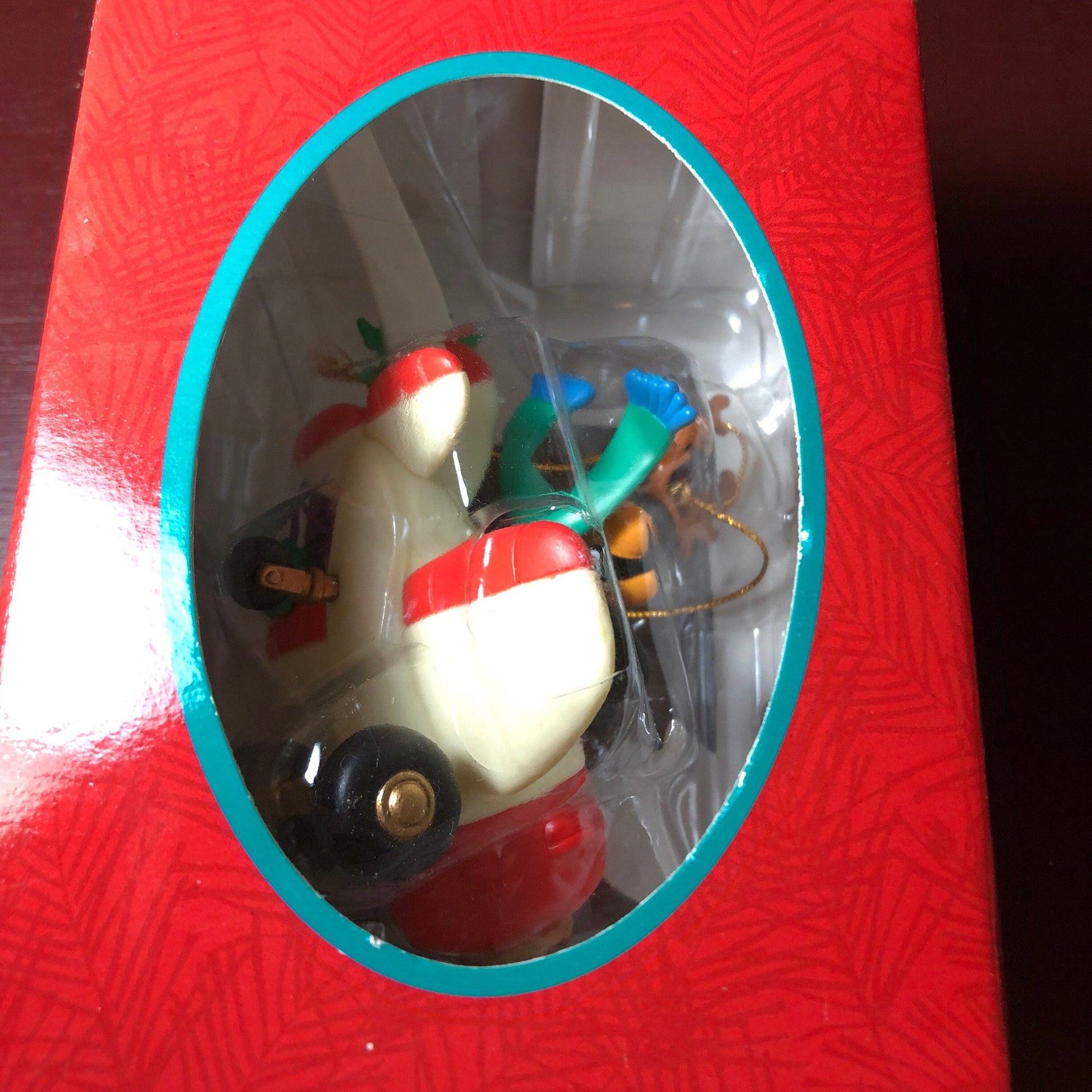 Looney Tunes, Daffy Flying Airplane, Vintage 1997 Ornament