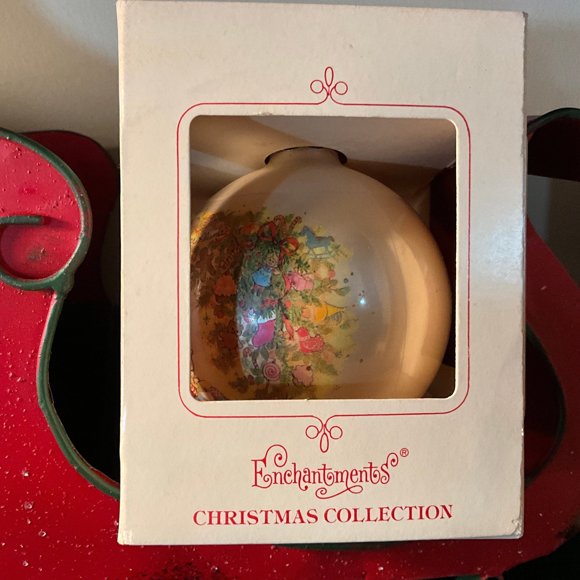 Enesco Enchantments Christmas Collection Vintage 1981 Glass Ball Ornament