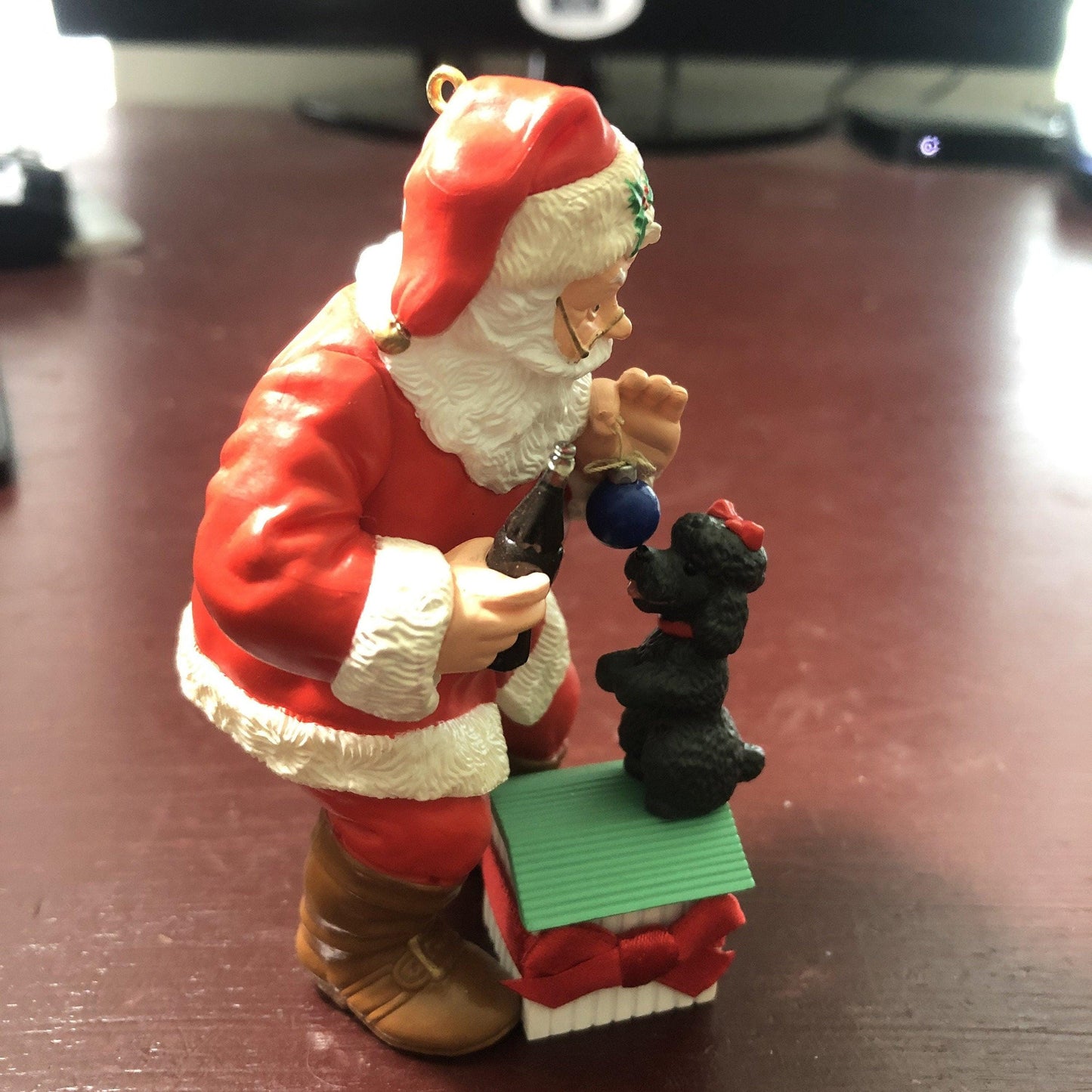 Hallmark, Playful Pals, Coca-Cola Santa, Dated 1993, Keepsake Ornament,  QX5742