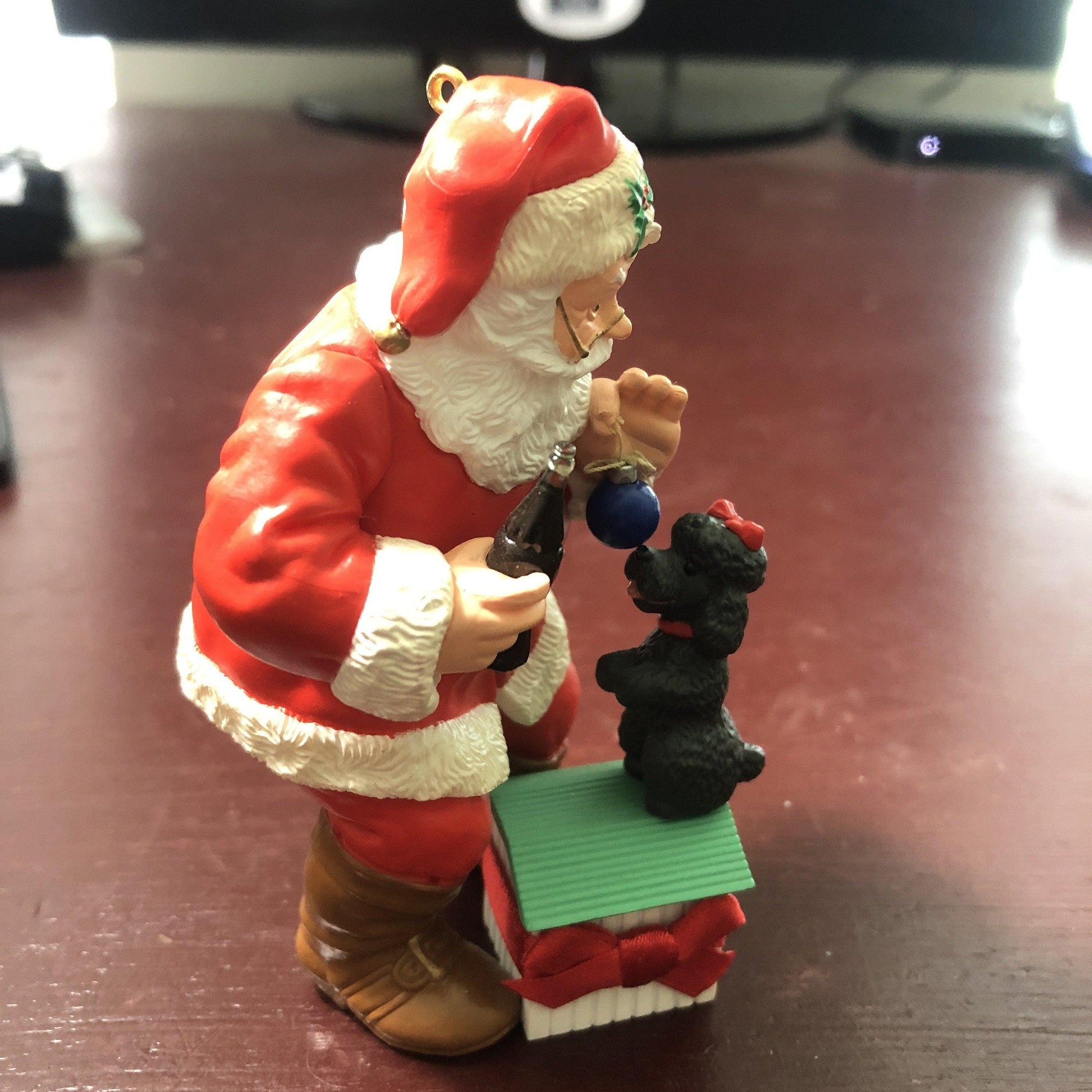 Hallmark, Playful Pals, Coca-Cola Santa, Dated 1993, Keepsake Ornament,  QX5742
