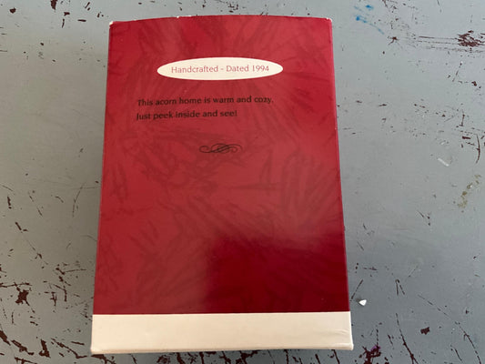 Hallmark I&#39;m Home 194 Keepsake Ornament.Qx566-3