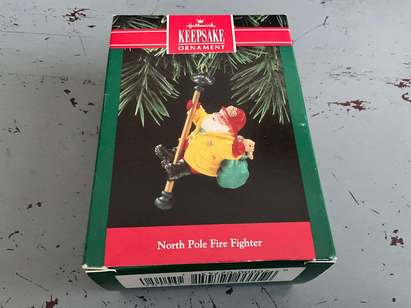 Hallmark North Pole Fire Fighter 1992 Keepsake Ornament QX510=4