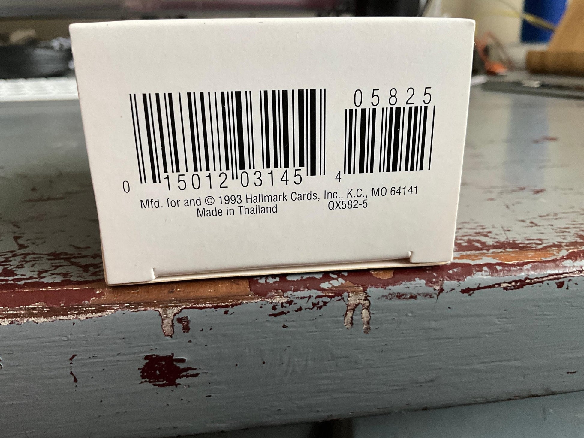 Hallmark Christmas Break 1993 Keepsake Ornament.QX582-5