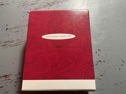 Hallmark Granddaughter 1995 Keepsake Ornament QX5779