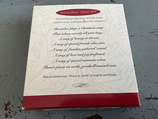 Hallmark Peace On Earth #3 Poland Keepsake Ornament QX524-2