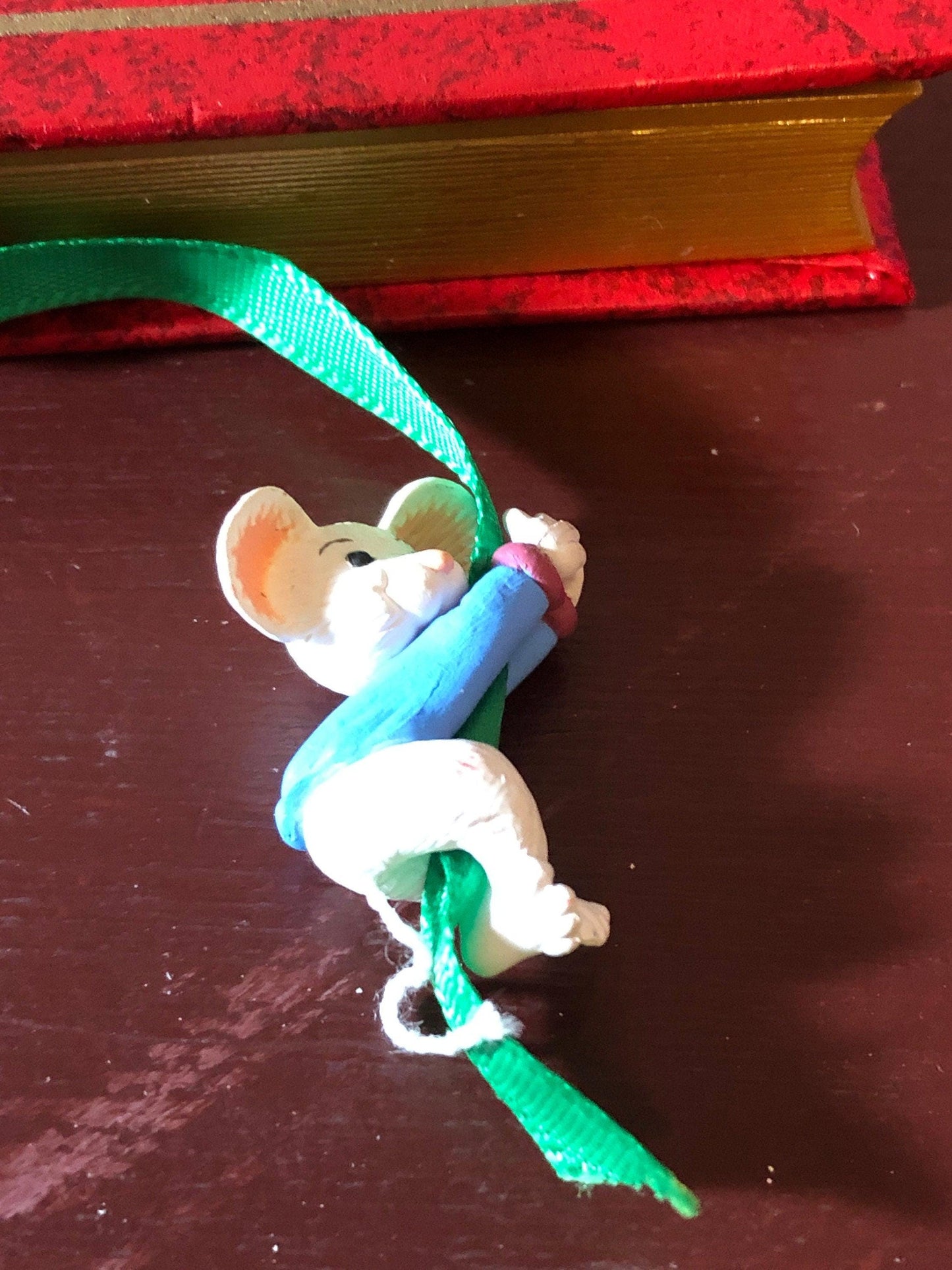 Hallmark Keepsake, Happy Holidays, Photo Holder, Dated 1995, Keepsake Ornament, QX6307