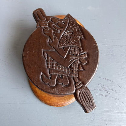 Witch On A Broom, Carved Wooden, Vintage, Halloween, Wallhanging with Clothespin Clip