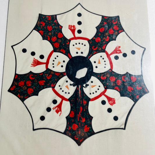 Priceless Pieces, Holly Jolly Christmas Tree Skirt, 43 Inch, Vintage 1994 , Sewing Design Pattern