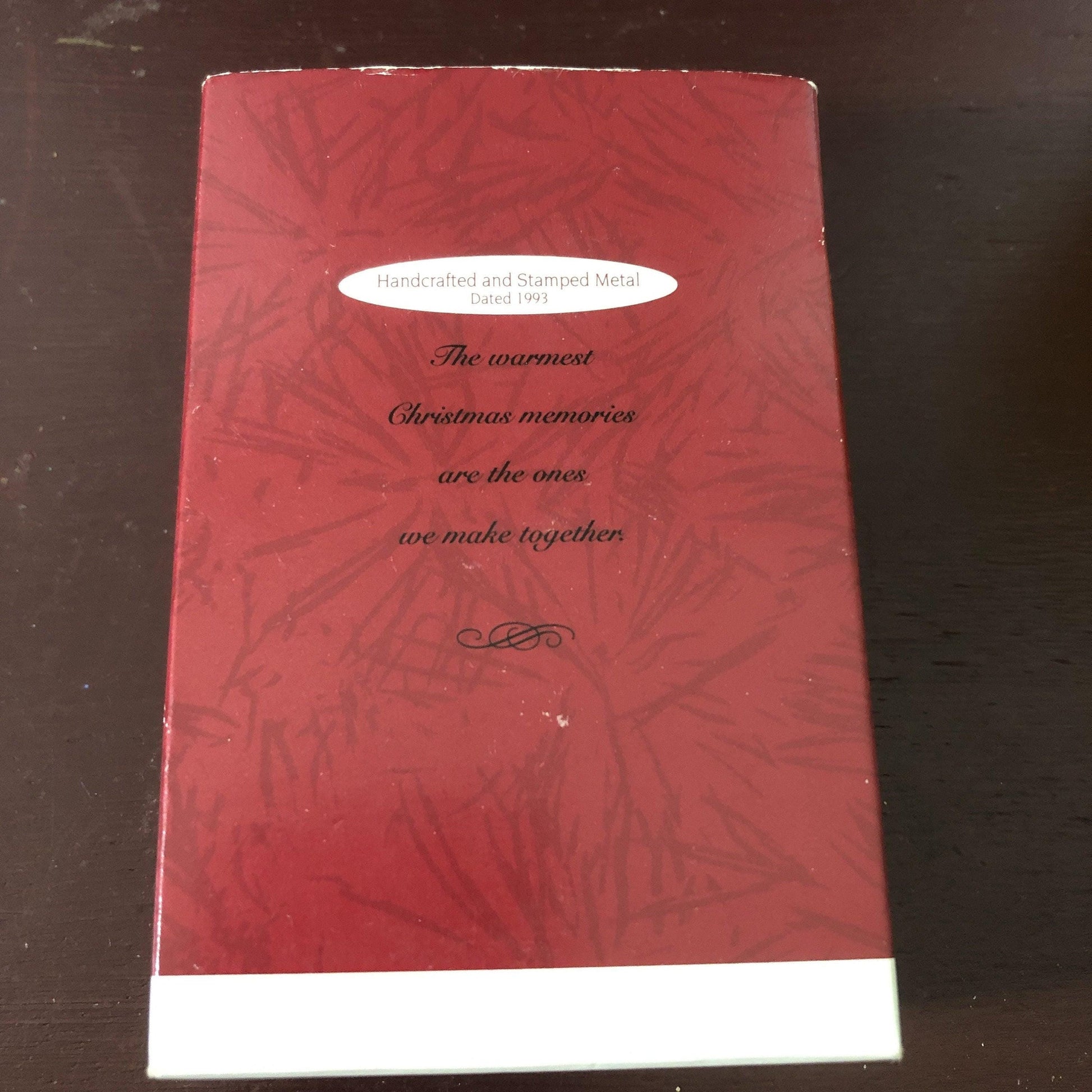 Hallmark, Warm and Special Friends, Hershey, Dated 1993, Keepsake Ornament, QX5895*