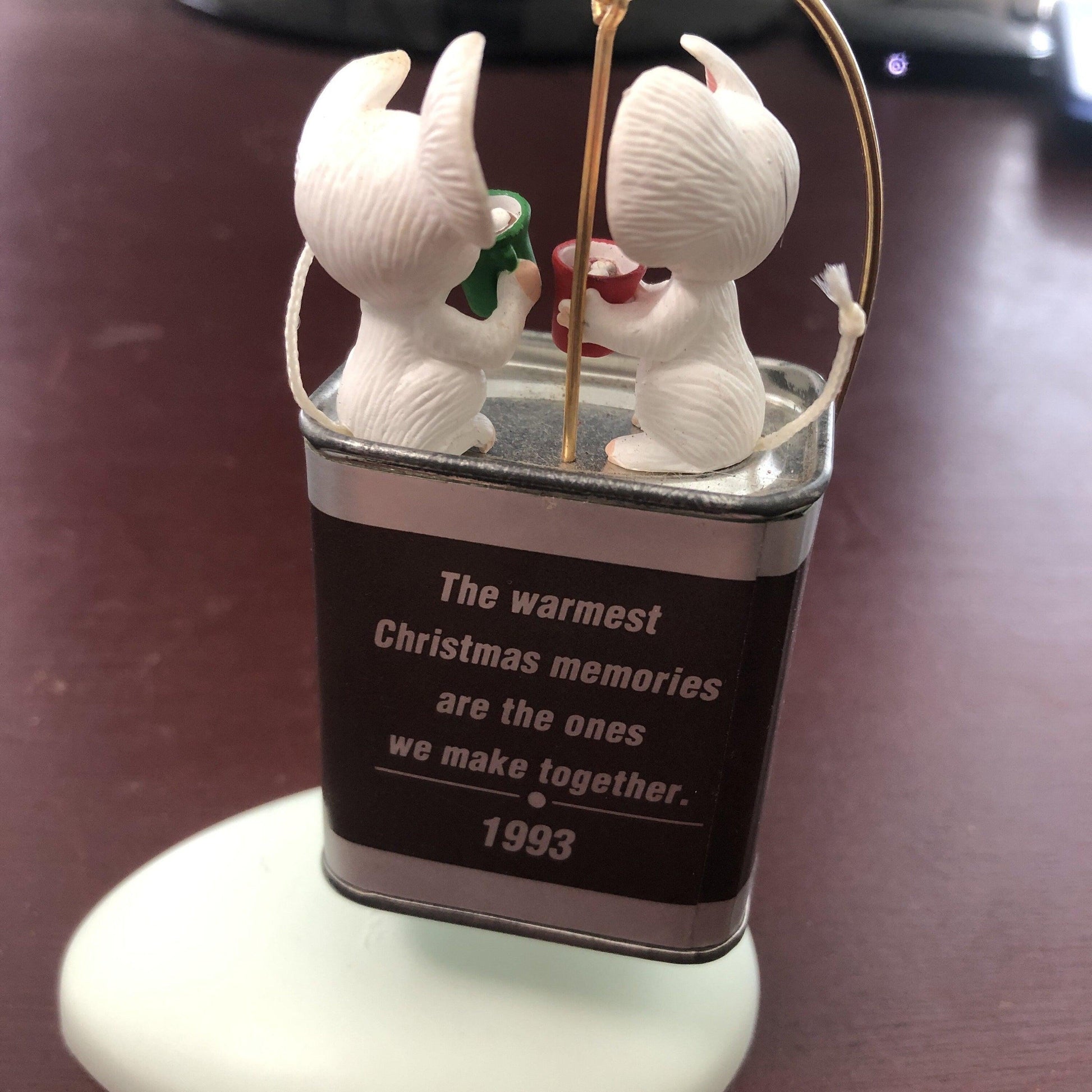 Hallmark, Warm and Special Friends, Hershey, Dated 1993, Keepsake Ornament, QX5895*