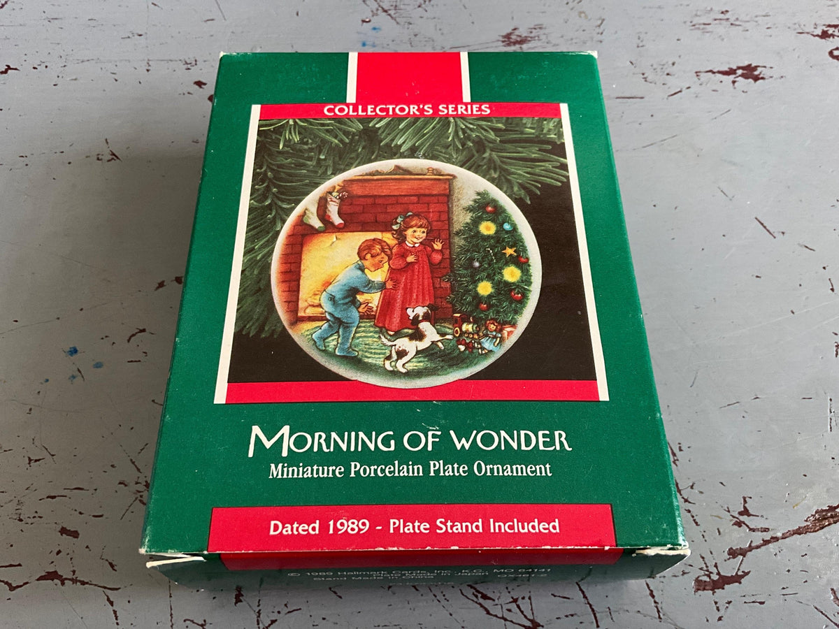 Hallmark Morning Of Wonder #3 1989 Miniature Porcelain Plate Keepsake Ornament QX461-2
