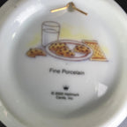 Hallmark Grandma's House dated 2000 porcelain mini plate