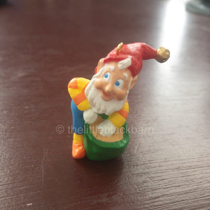 Hallmark, Rudolph&#39;s Helper, Club - Miniature, Dated 1996, Keepsake Ornament, QXC4171*Dated 1996 from Ornament Collector&#39;s Club