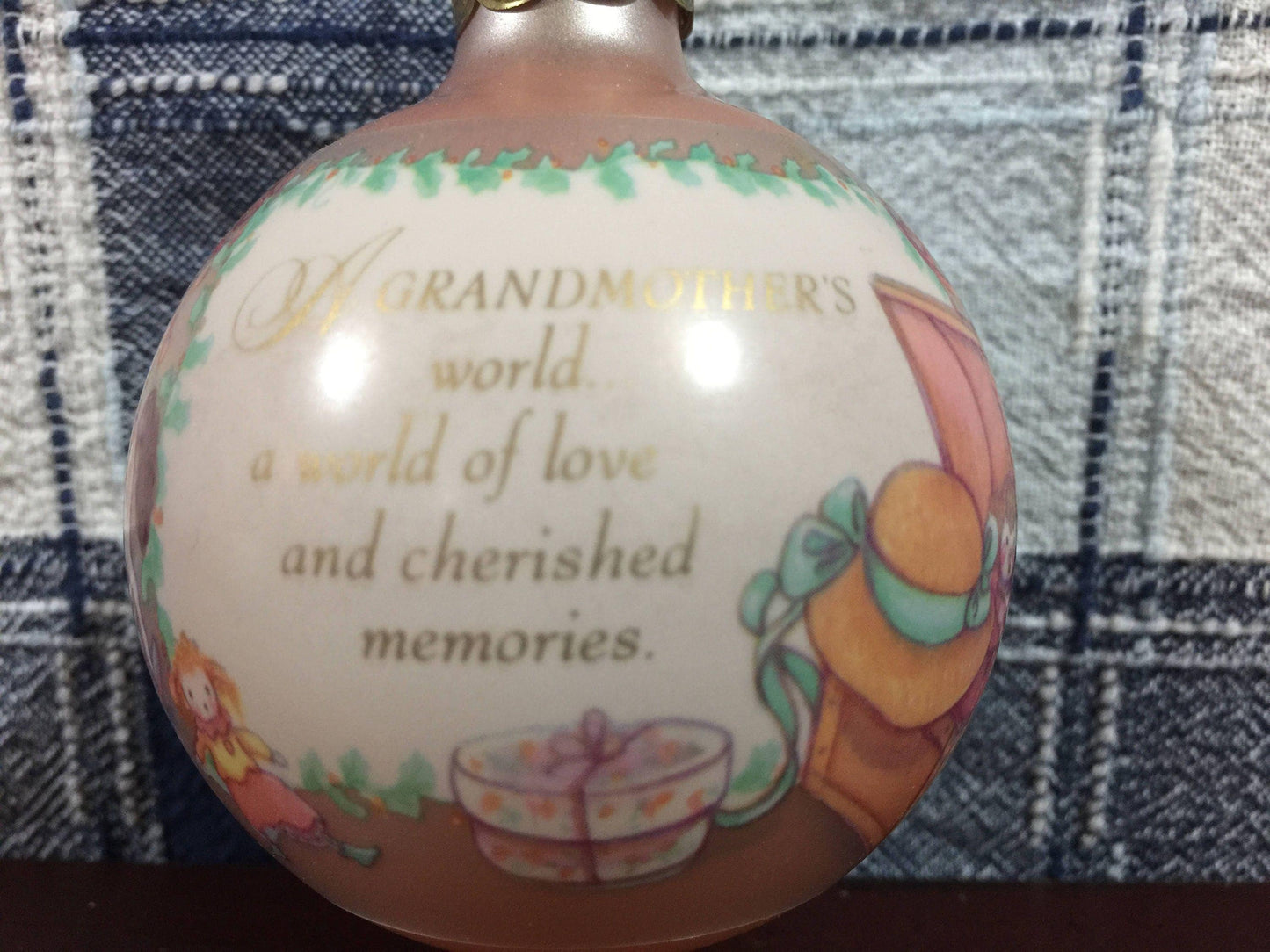 Hallmark Keepsake Ornament Grandmother, glass, dated 1992